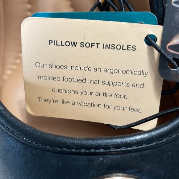 AEROSOLES NEW Pillow Soft Maged Black Gold Logo Comfort Pumps Women’s Size 10 - Picture 4 of 10